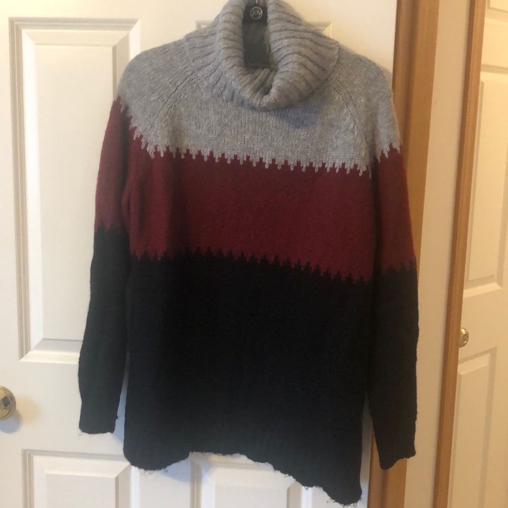 Bass Sweater Size XL